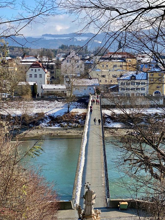 לאופן Ferienwohnung An Der Idyllischen Salzachschleife Naehe Salzburg מראה חיצוני תמונה