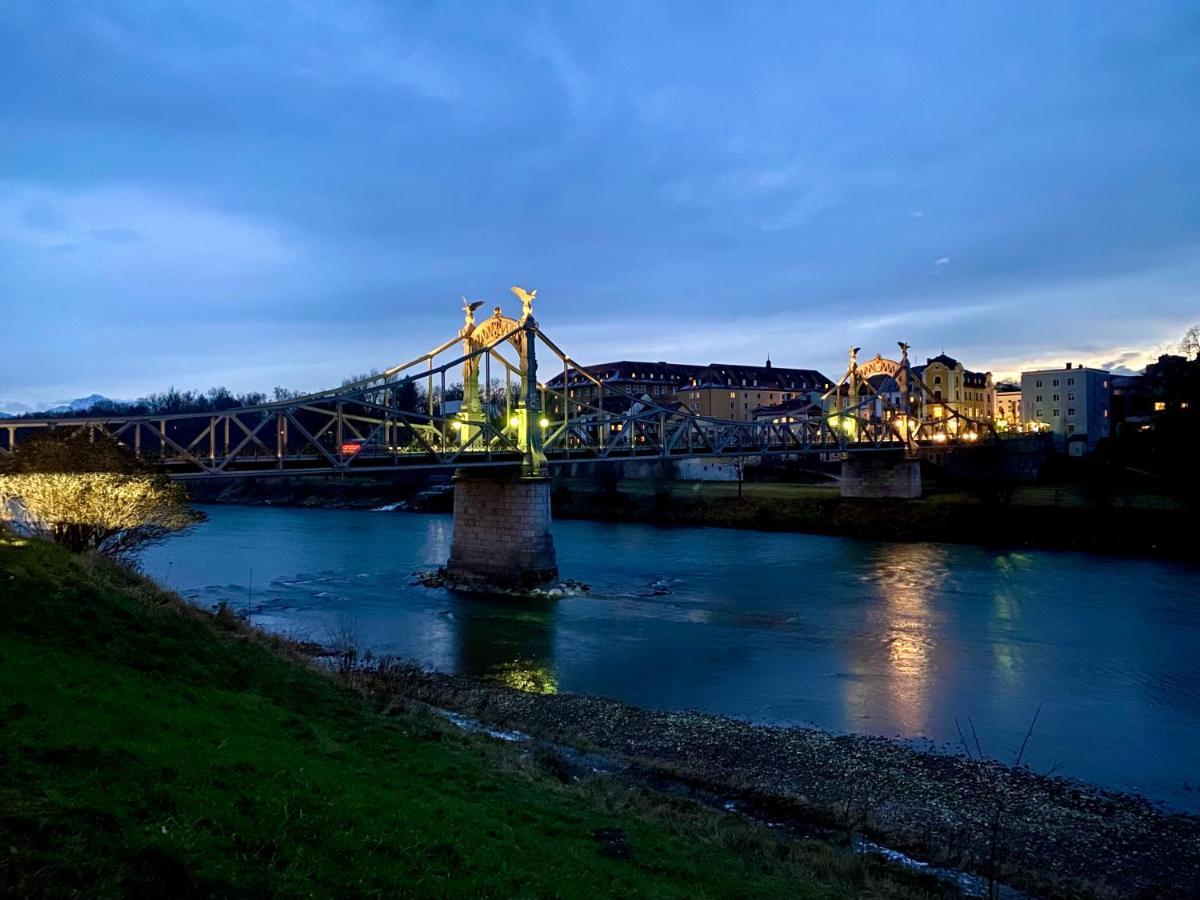 לאופן Ferienwohnung An Der Idyllischen Salzachschleife Naehe Salzburg מראה חיצוני תמונה