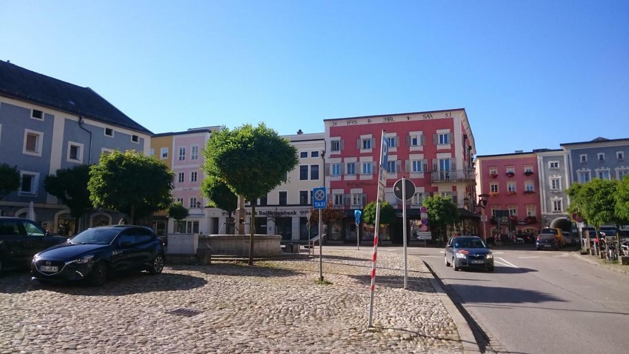 לאופן Ferienwohnung An Der Idyllischen Salzachschleife Naehe Salzburg מראה חיצוני תמונה
