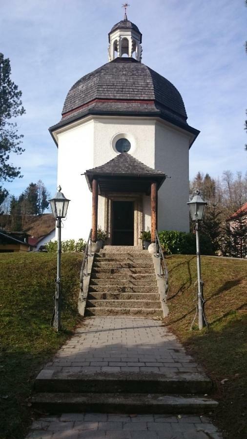 לאופן Ferienwohnung An Der Idyllischen Salzachschleife Naehe Salzburg מראה חיצוני תמונה